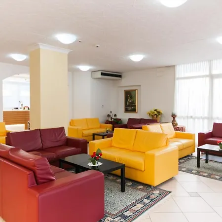 Hotel Diplomatic