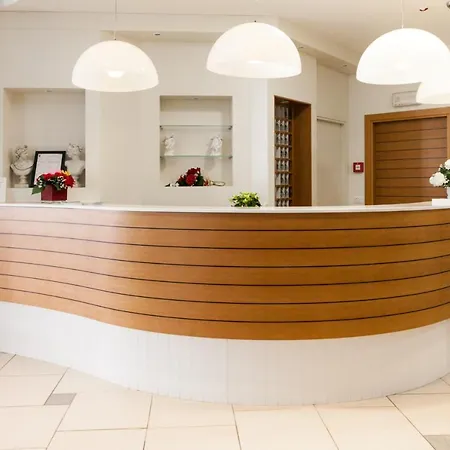 Hotel Diplomatic 3*