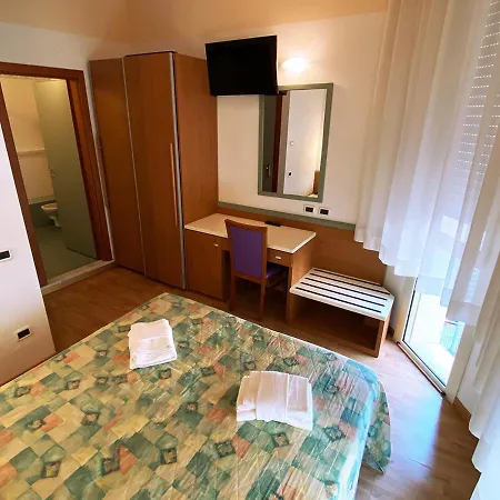 Diplomatic Hotel 3*