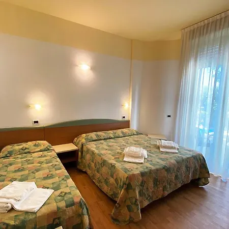 Diplomatic Hotel